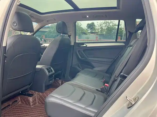 Volkswagen Tiguan L 2019