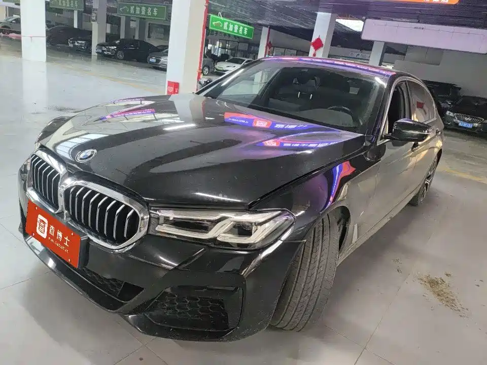BMW 5 Series 2022
