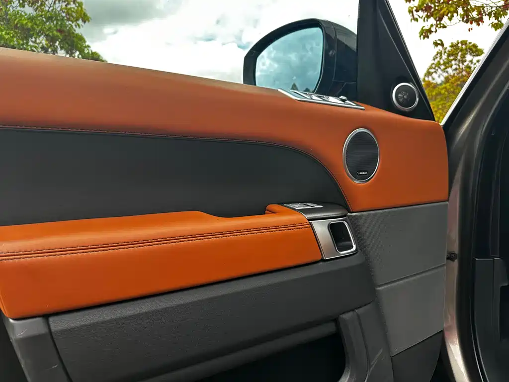 Land Rover Sport 2015 — фото 10