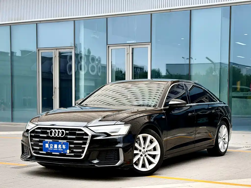 Audi A6L 2020 — фото 1