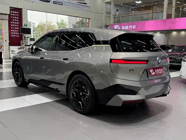 BMW iX M60 2023