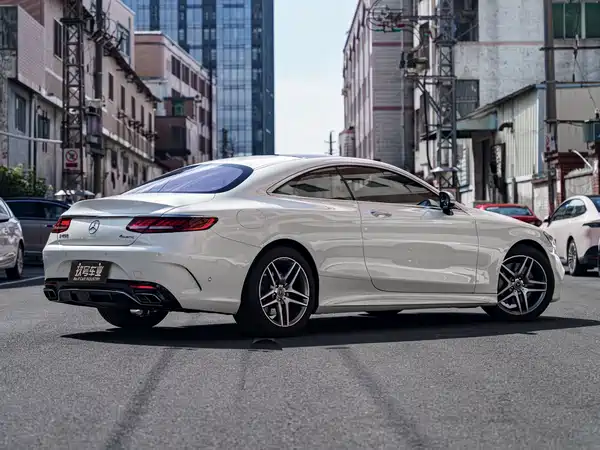 Mercedes-Benz S-Class 2020