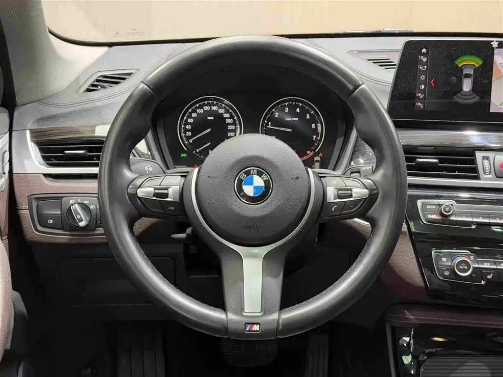 BMW X1 2020 — фото 16