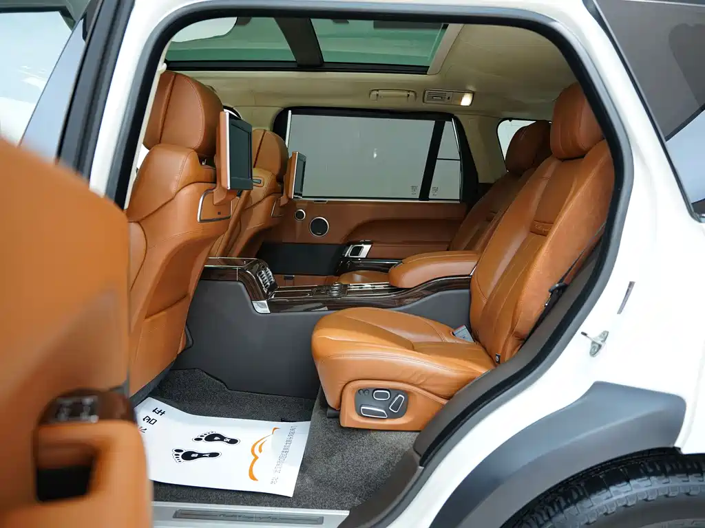 Land Rover Range Rover 2015 — фото 15
