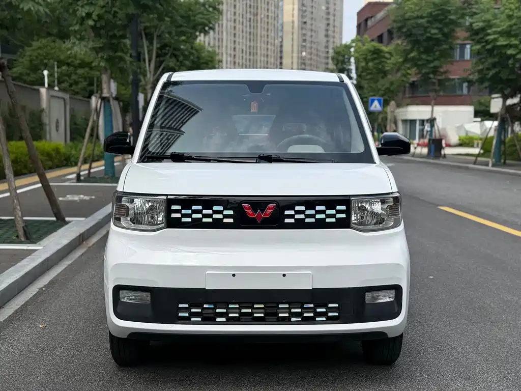 Wuling MINIEV 2022 — фото 2