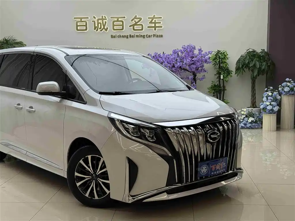 GAC Motor Trumpchi M8 2022 — фото 5