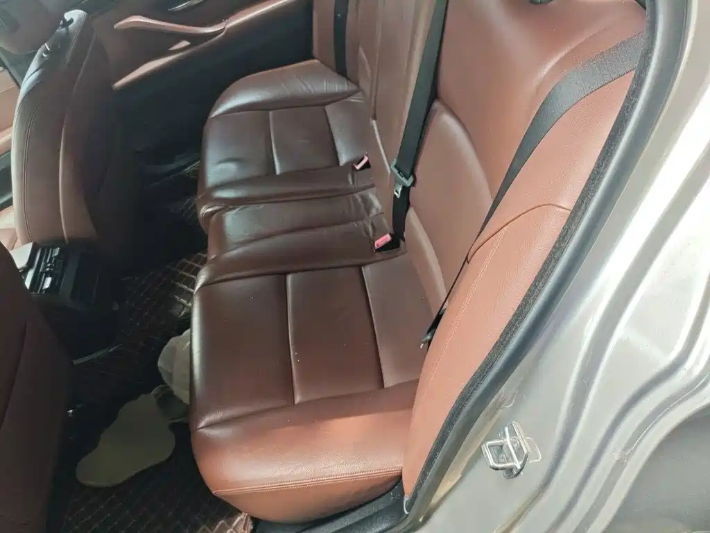 BMW 5 Series 2016 — фото 15