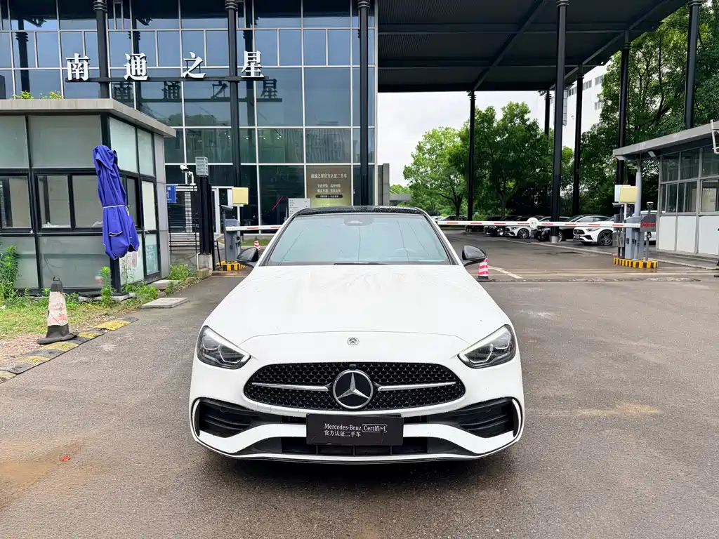 Mercedes-Benz C-Class 2023 — фото 2