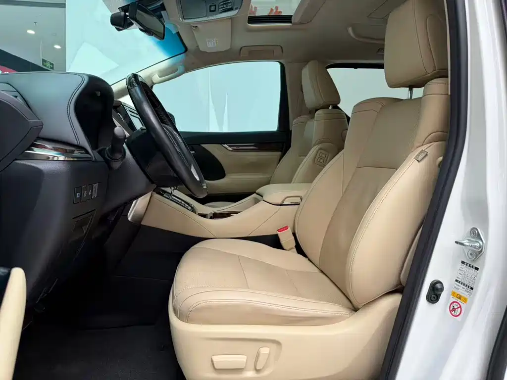 Toyota Alphard 2019 — фото 4