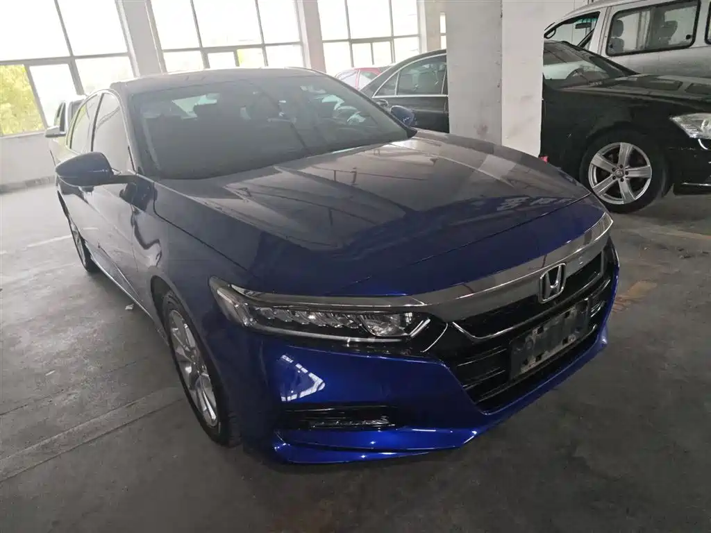 Honda Accord 2019 — фото 4
