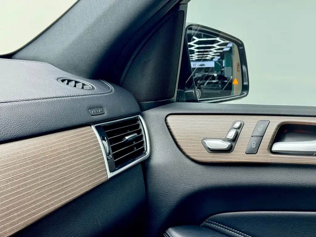 Mercedes-Benz GLE 2018 — фото 8