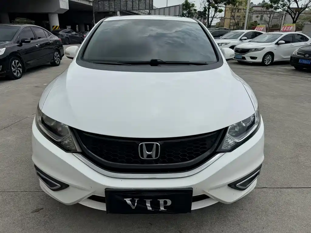 Honda Jade 2015 — фото 2