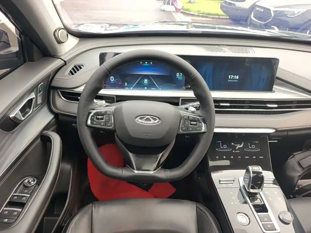 Chery Tiggo 8 PLUS 2021 — фото 11