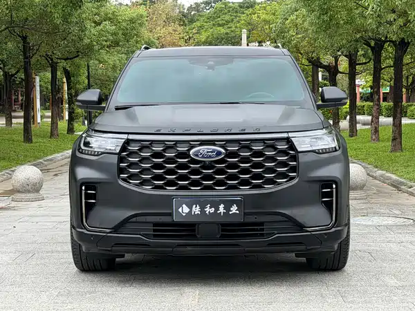 Ford Explorer 2023