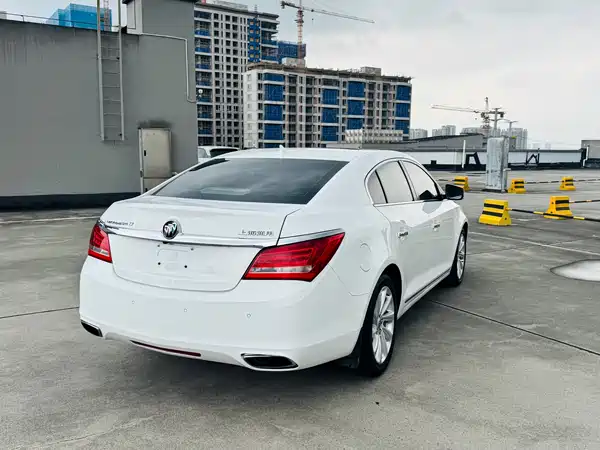 Buick LaCrosse 2013