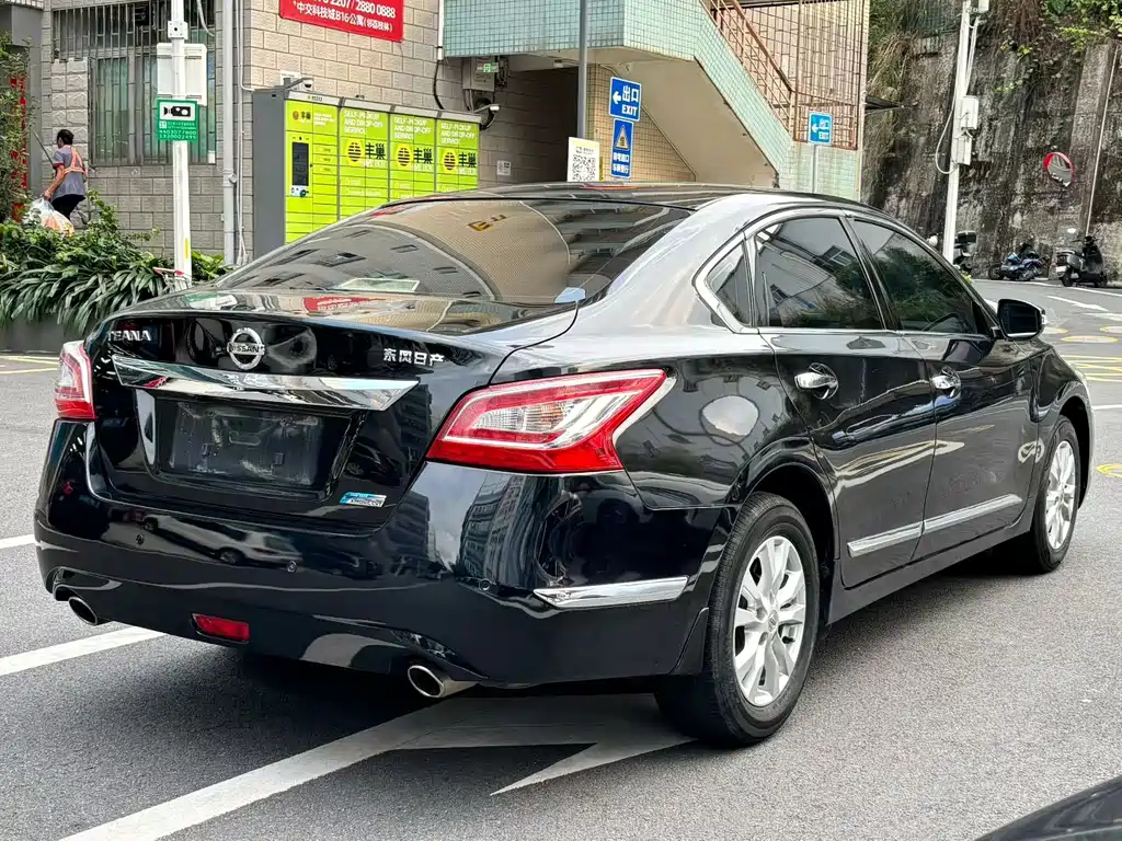 Nissan Teana 2014
