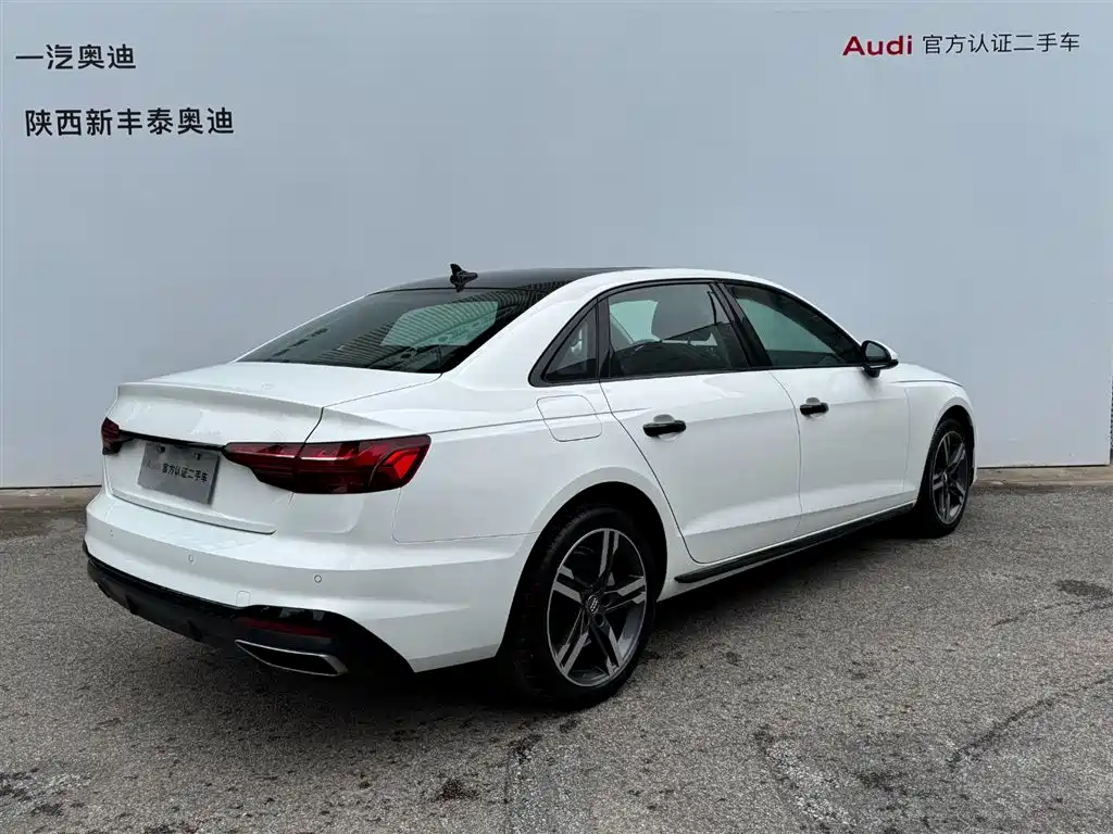 Audi A4L 2021 — фото 2