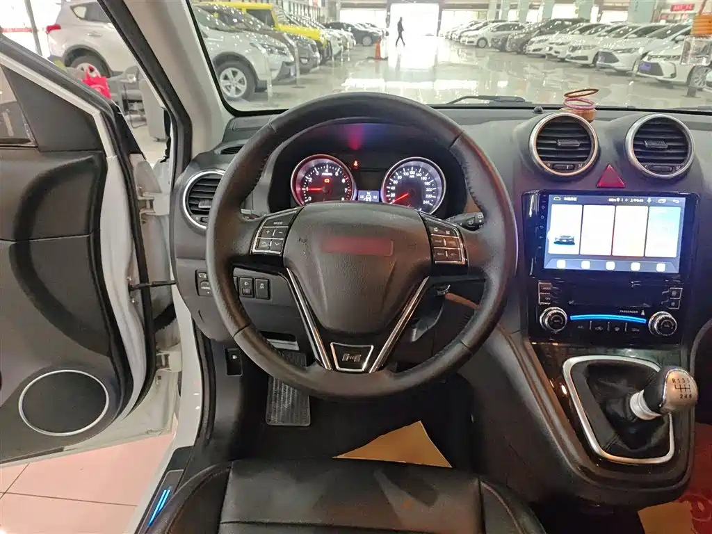 Haval H6 2015 — фото 11