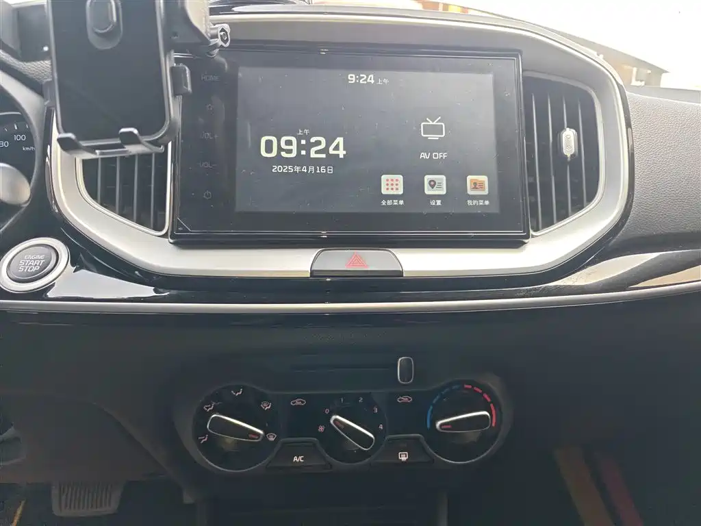 Kia KX1 2021 — фото 13