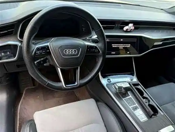 Audi A6L 2023