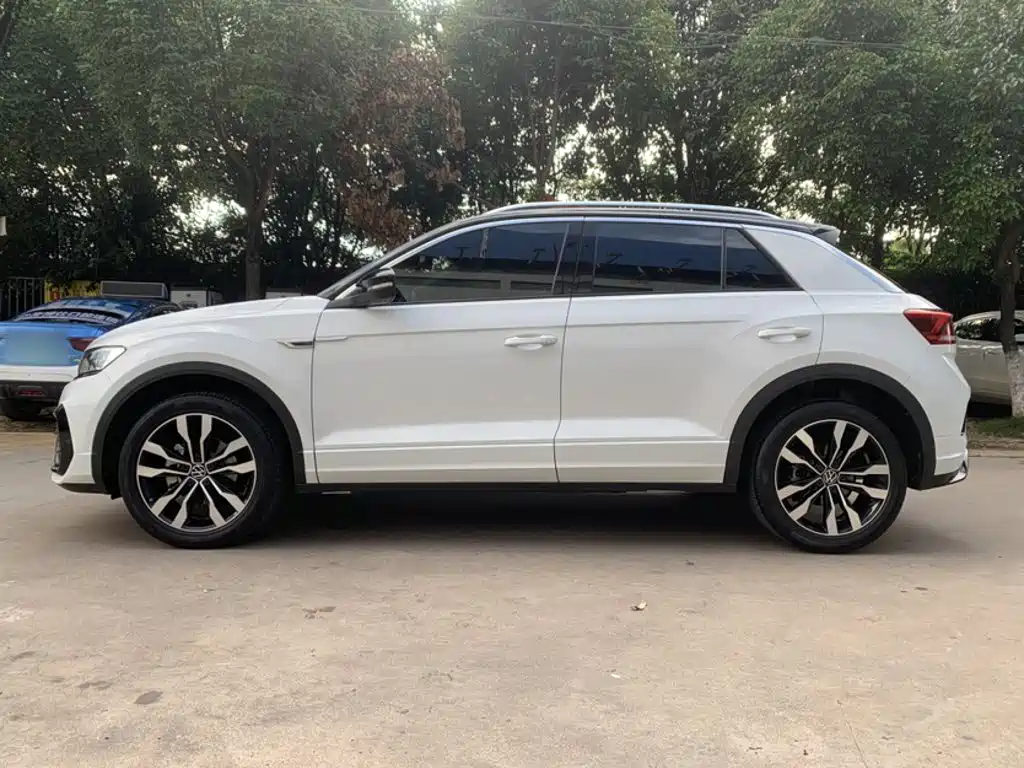 Volkswagen T-Roc 2021 — фото 16