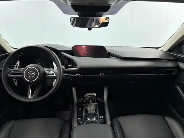 Mazda 3 Axela 2021