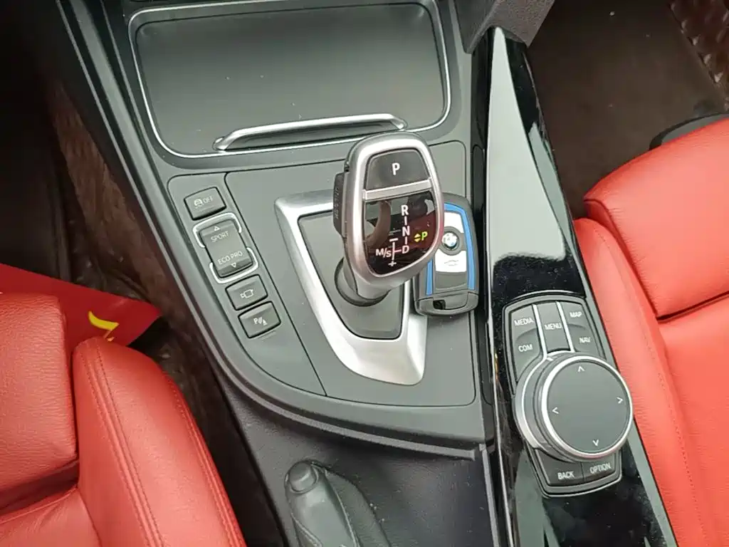 BMW 3 Series GT 2020 — фото 14