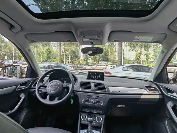 Audi Q3 2016