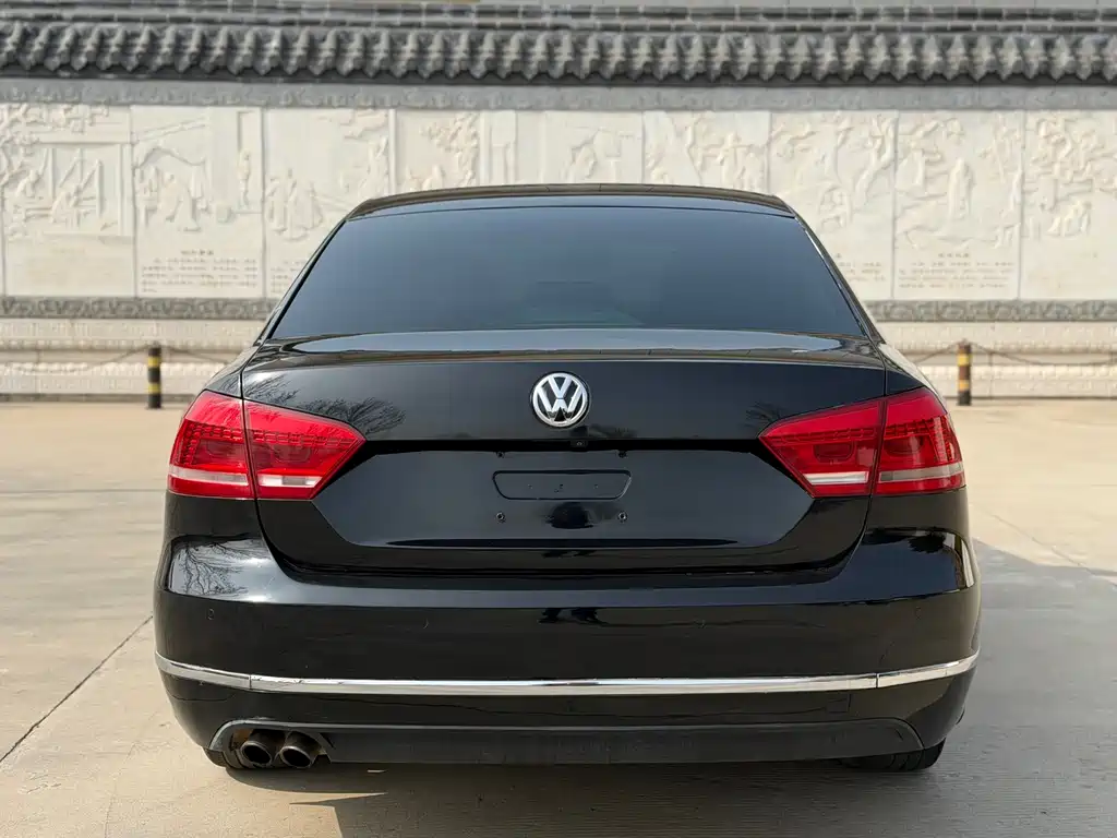 Volkswagen Passat 2015 — фото 11