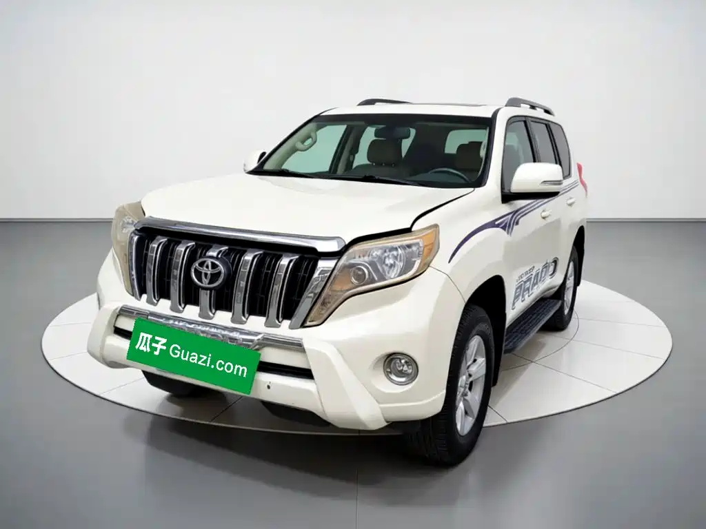 Toyota Prado 2017 — фото 1