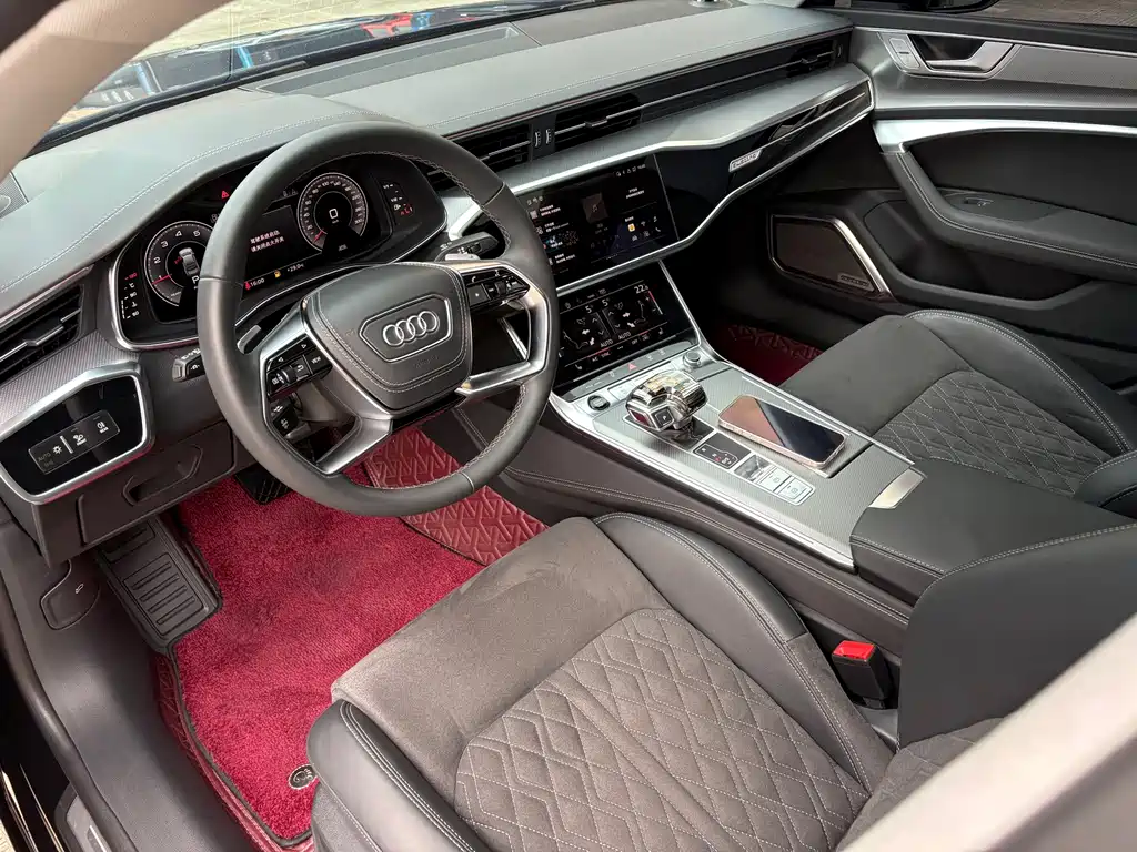 Audi A7L 2024 — фото 11