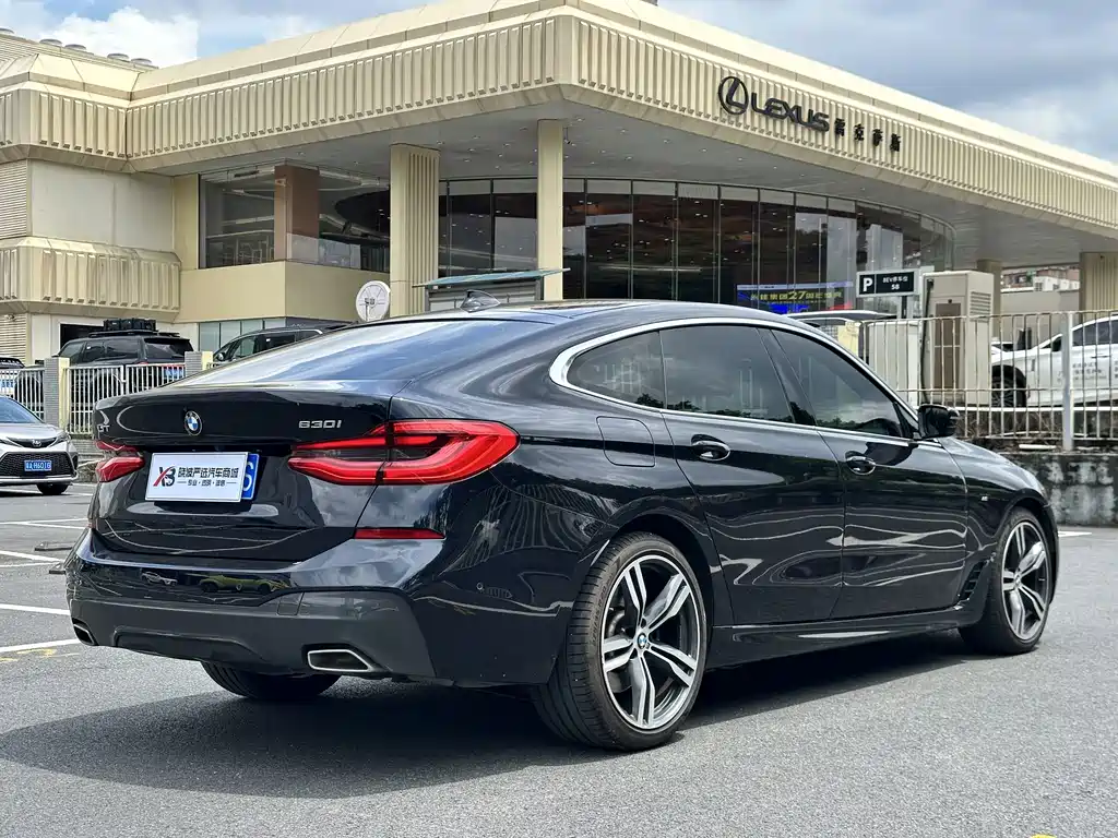 BMW 6 Series GT 2020 — фото 12