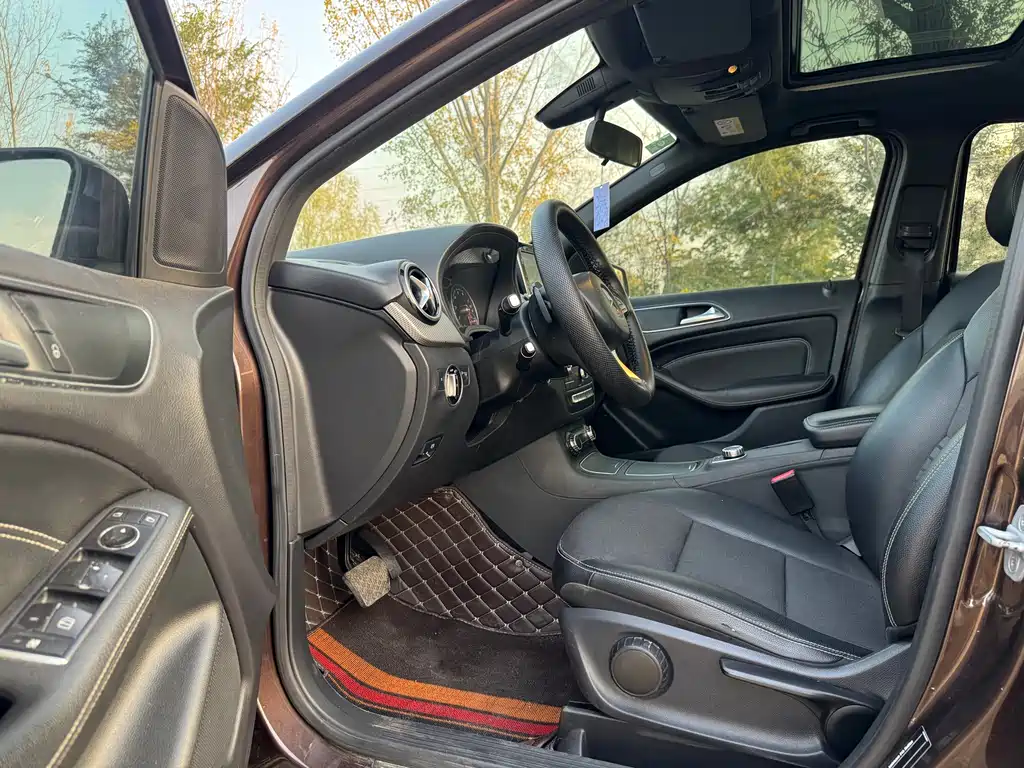 Mercedes-Benz B-Class 2015 — фото 8