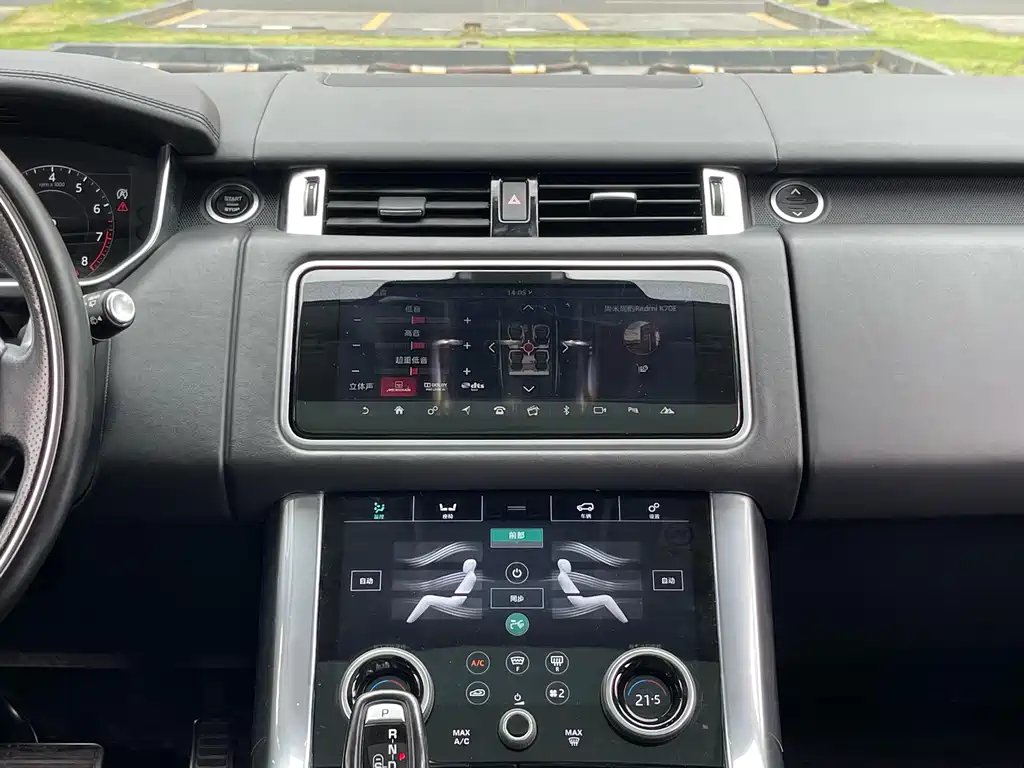 Land Rover Sport 2018 — фото 18