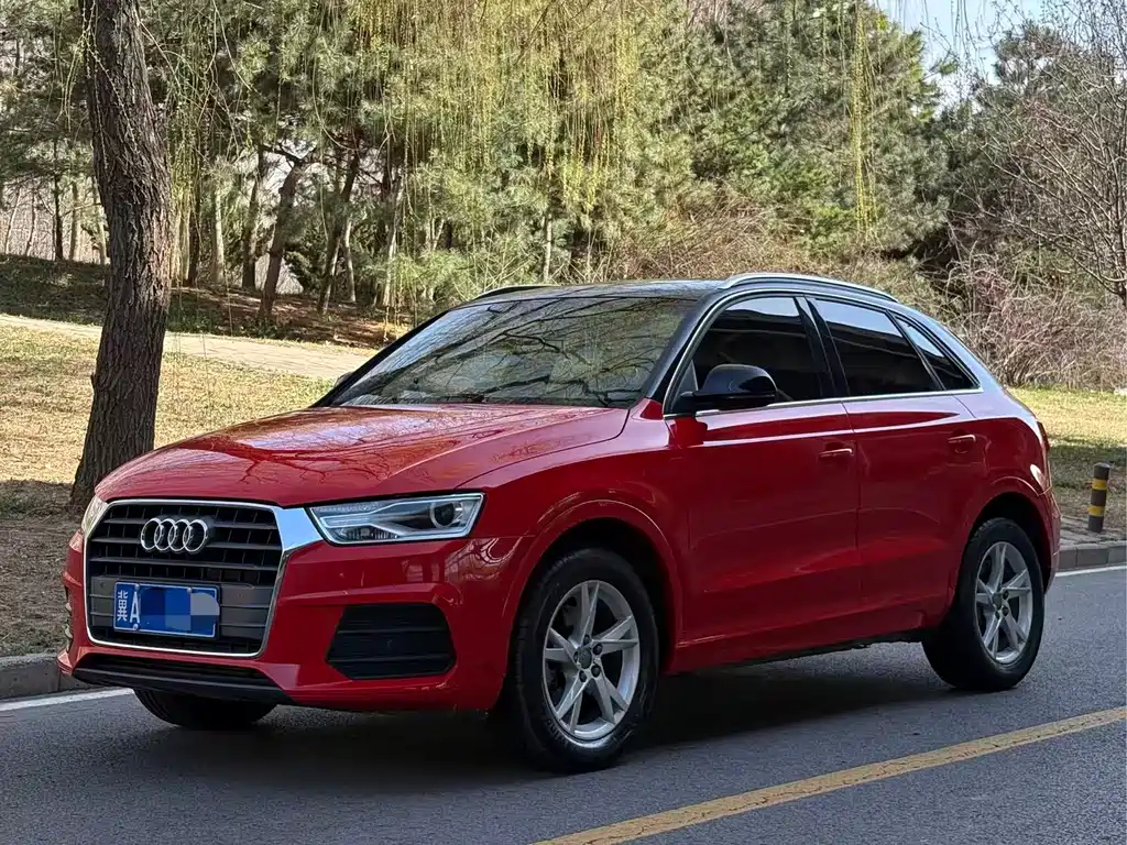 Audi Q3 2016 — фото 1