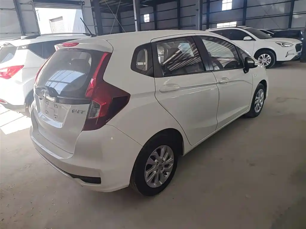 Honda Fit 2019 — фото 7