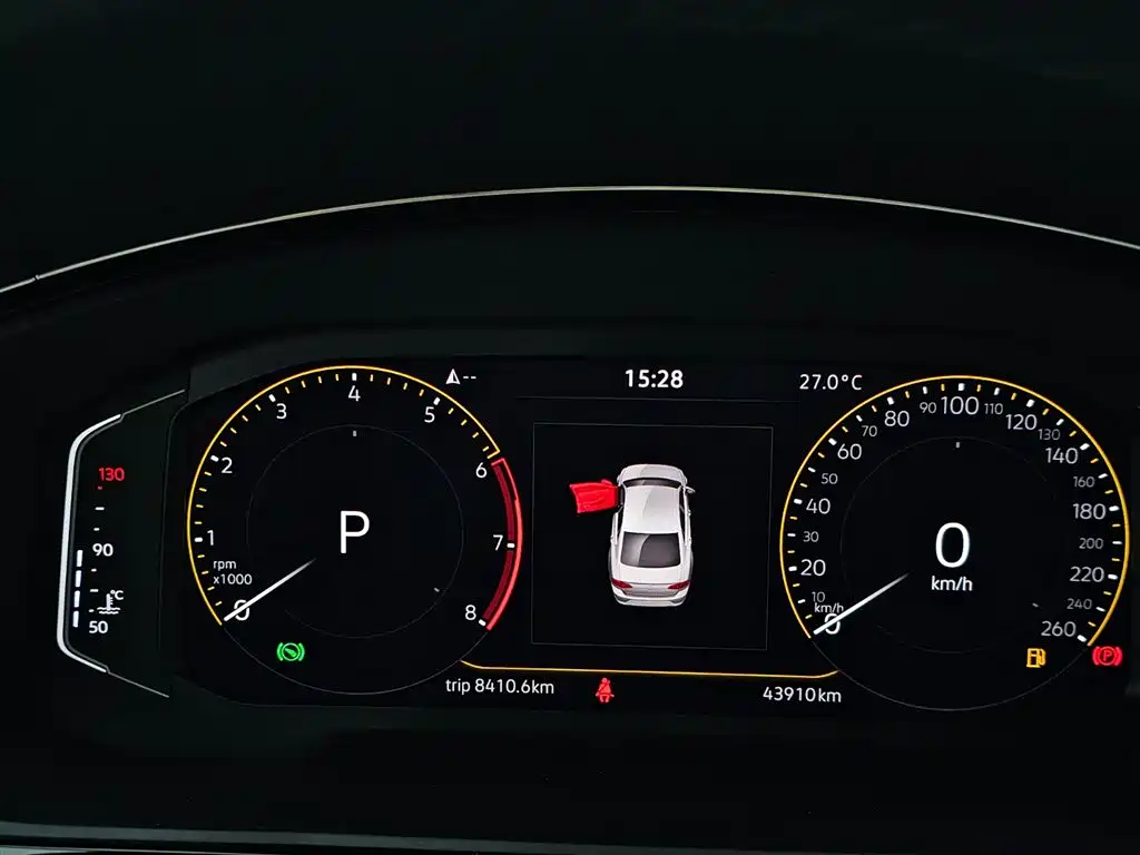 Volkswagen Lamando 2022 — фото 10