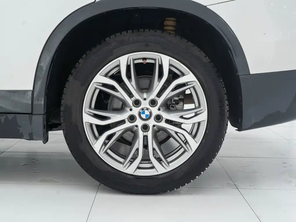BMW X1 2019 — фото 19