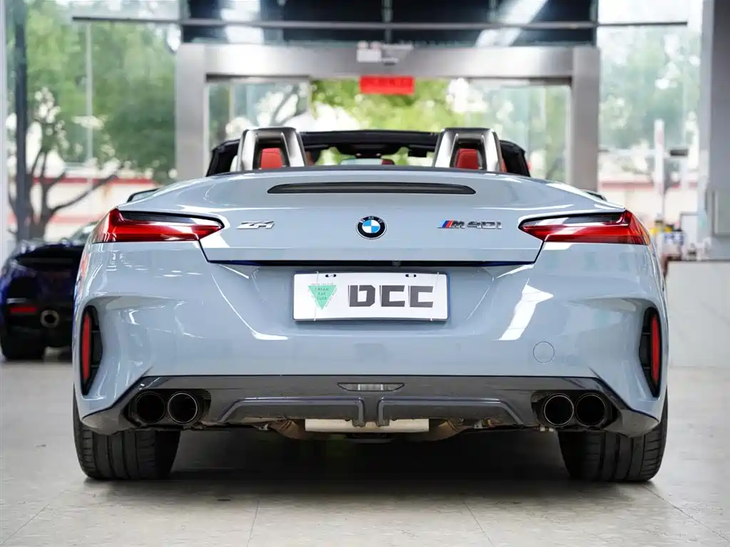 BMW Z4 2020 — фото 8