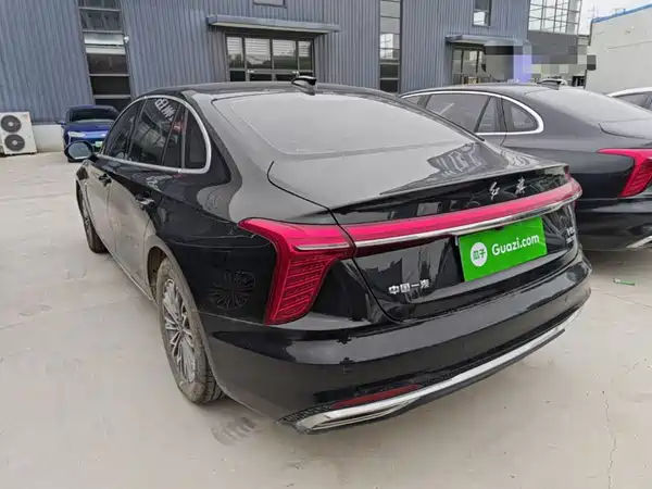 Hongqi H5 2024
