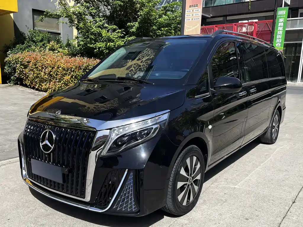 Mercedes-Benz Vito 2023 — фото 1