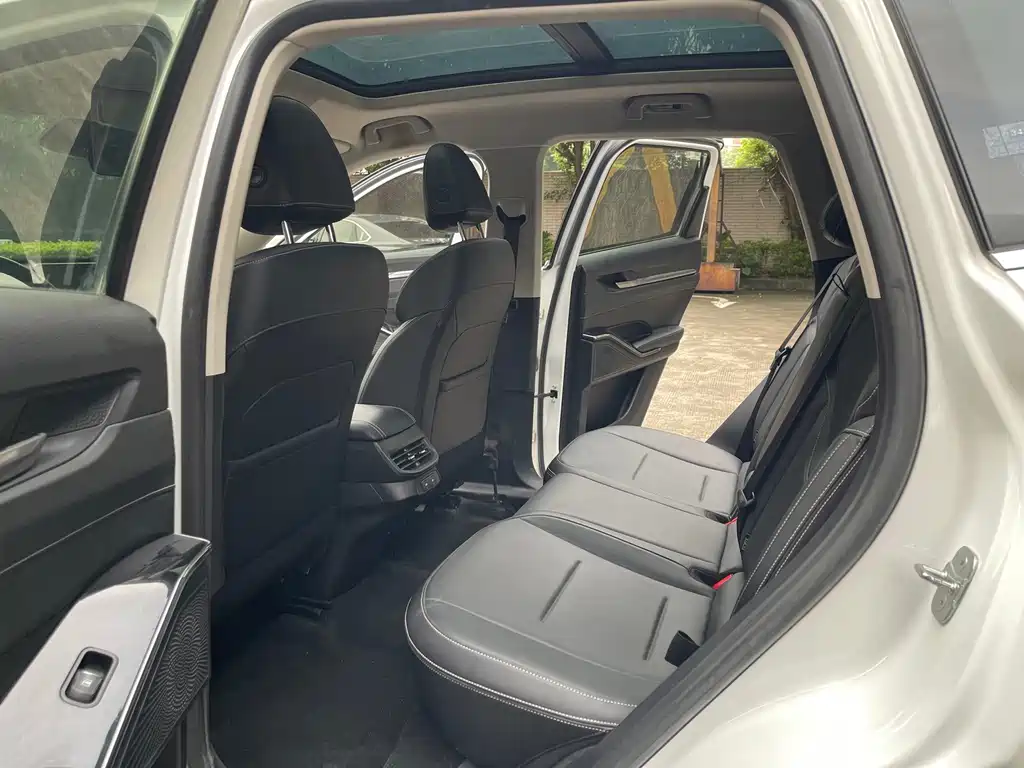 Haval H6 2023 — фото 10