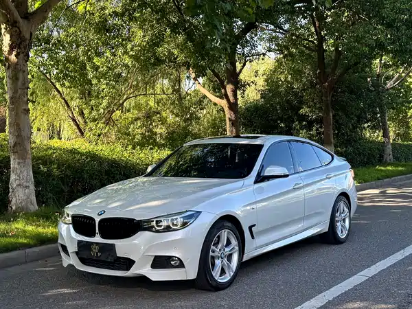 BMW 3 Series GT 2021