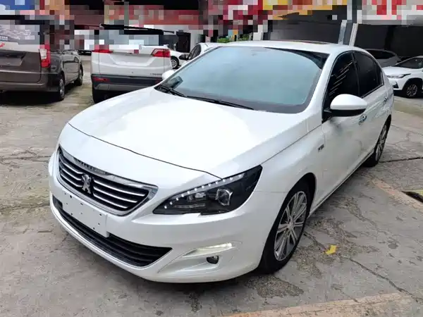 Peugeot 408 2015