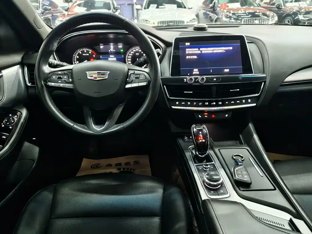 Cadillac CT5 2021 — фото 12