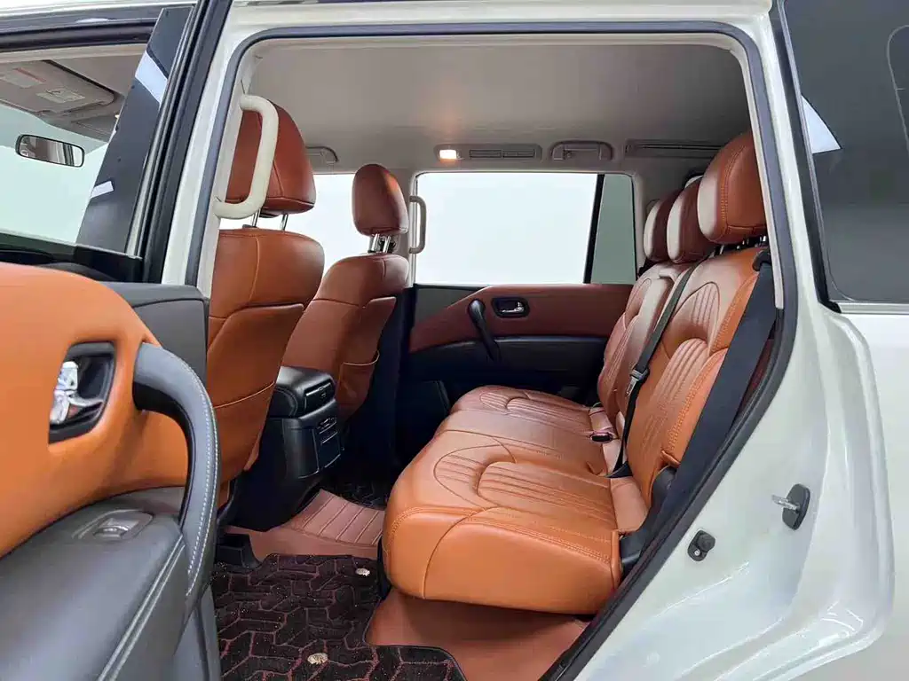 Nissan Patrol 2019 — фото 11