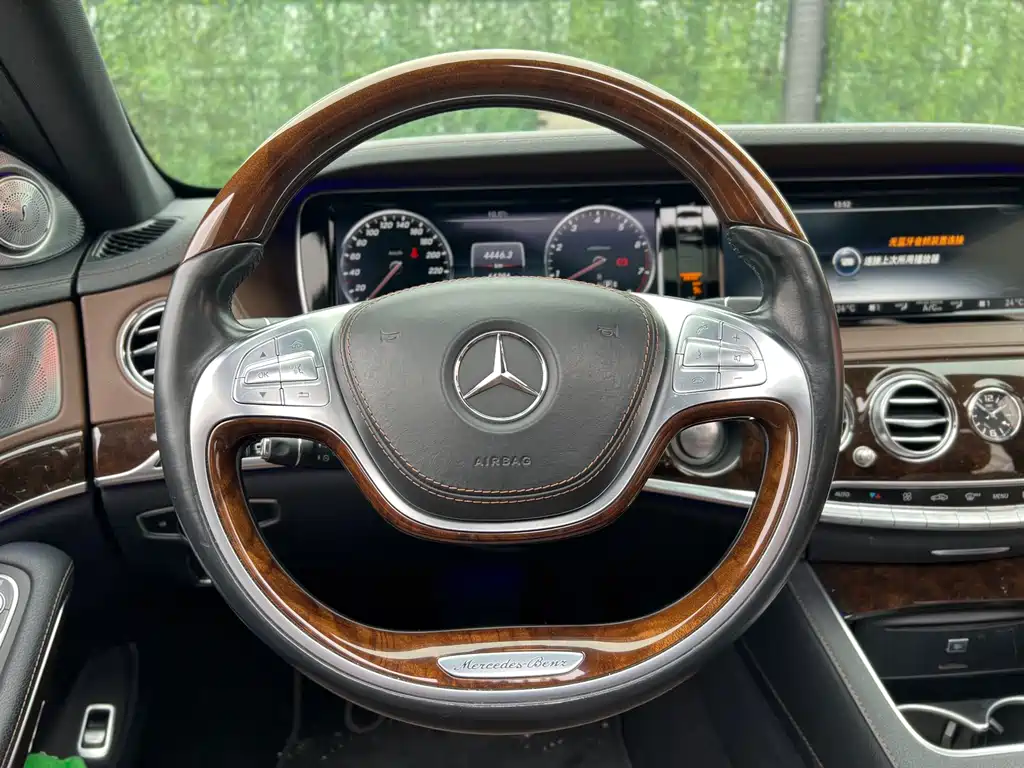 Mercedes-Benz S-Class 2015 — фото 19