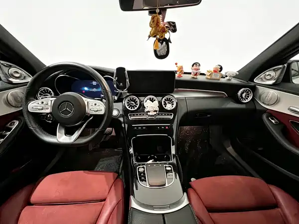 Mercedes-Benz C-Class 2021