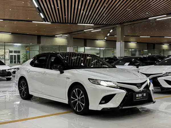 Toyota Camry 2018
