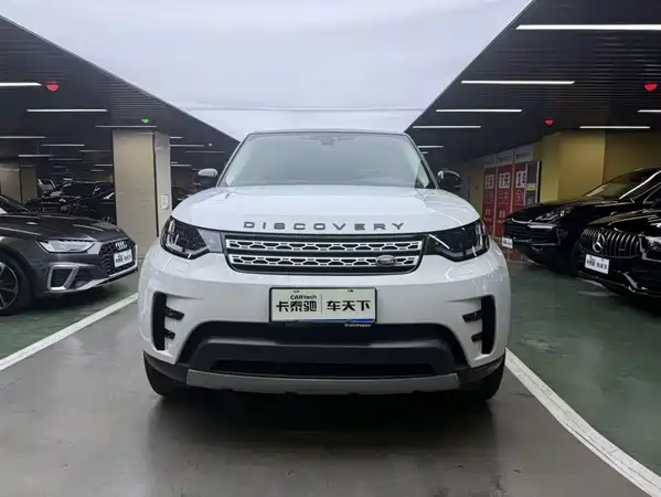 Land Rover Discovery 2018